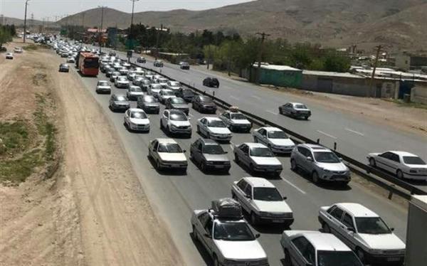 افزایش 1، 3 درصدی تردد در محورهای برون شهری افزایش 1، 3 درصدی تردد در محورهای برون شهری