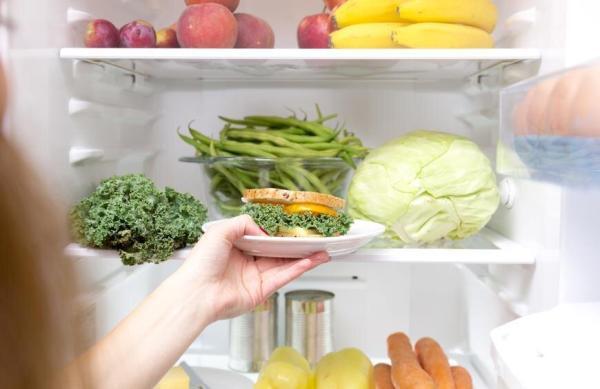 چند روش ساده برای افزایش زمان ماندگاری مواد غذایی ، مدت نگهداری مواد غذایی مختلف در یخچال و فریزر ، برترین روش فریز کردن سبزیجات را بدانید