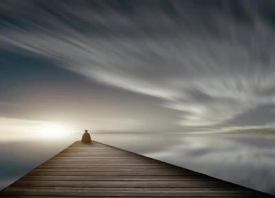 10 تفاوت میان انزوای خلاقانه نویسندگان و انزوای بیمارگونه